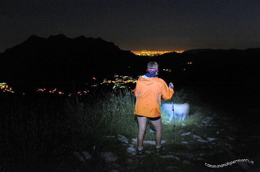 52 Ritorno con le luci sulla pianura Padana.JPG